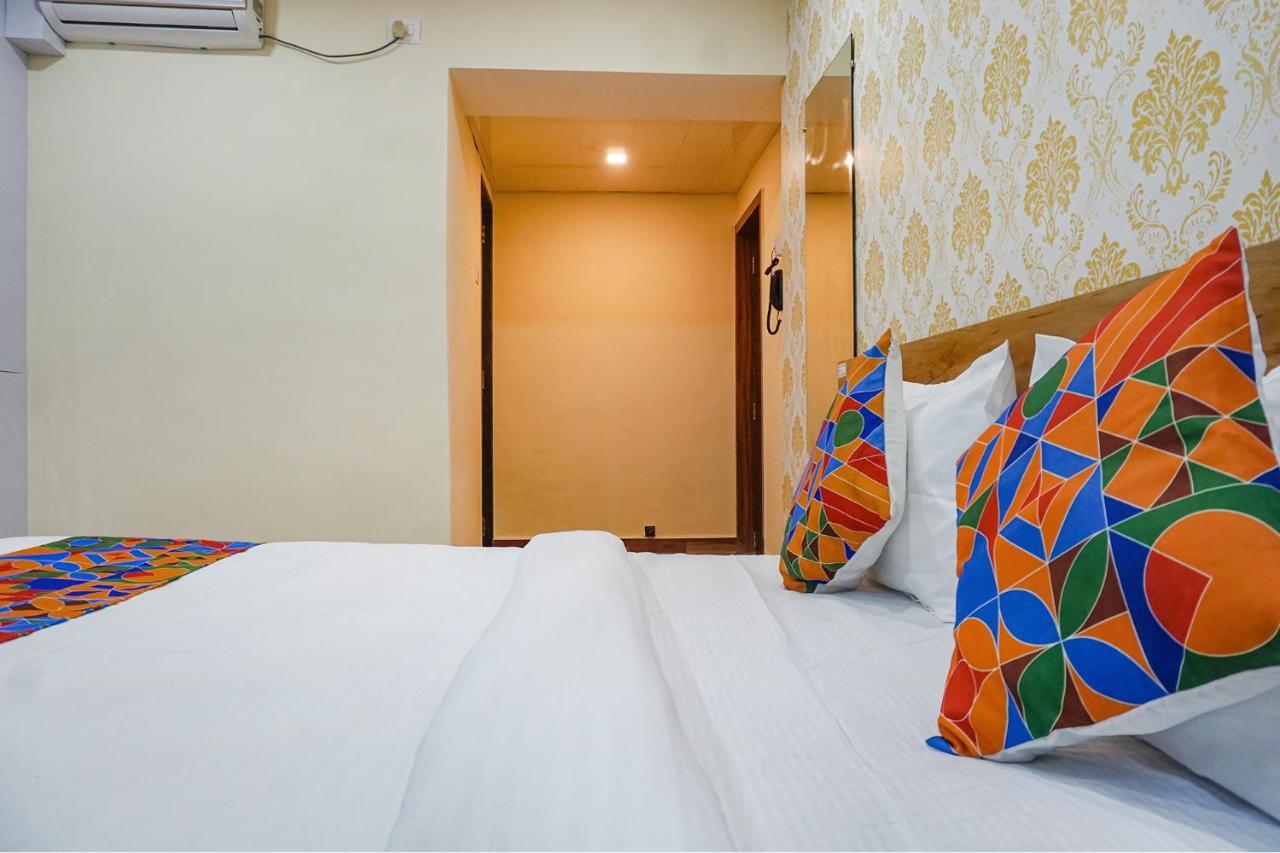 Fabhotel Tan Square - Nr Eon It Park Pune Esterno foto